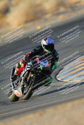 media/Oct-06-2024-Race Pace (Sun) [[d7d39ec7ad]]/1-Turn 10 (730am)/